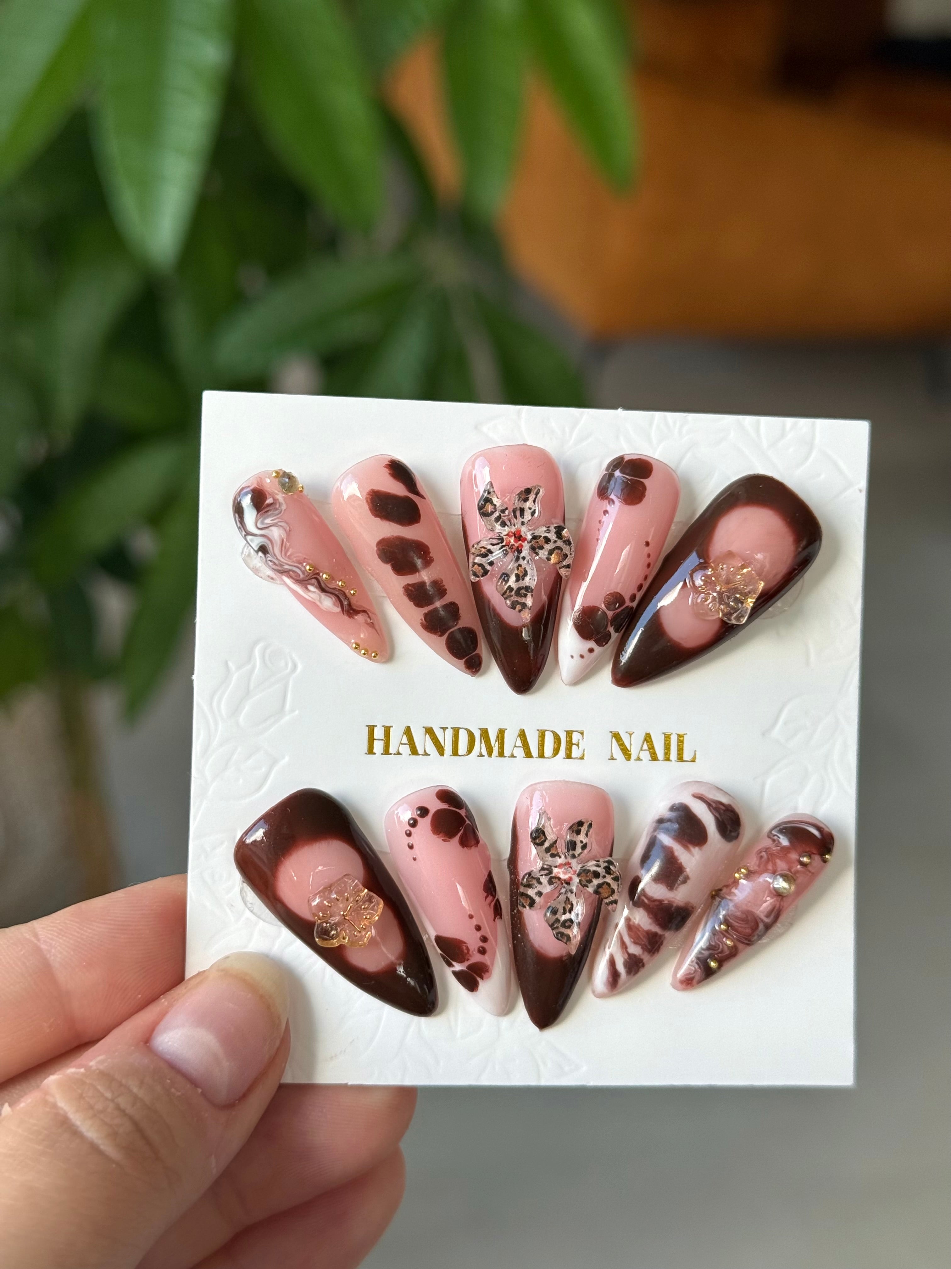 Tekokynnet - Chocolate Rain