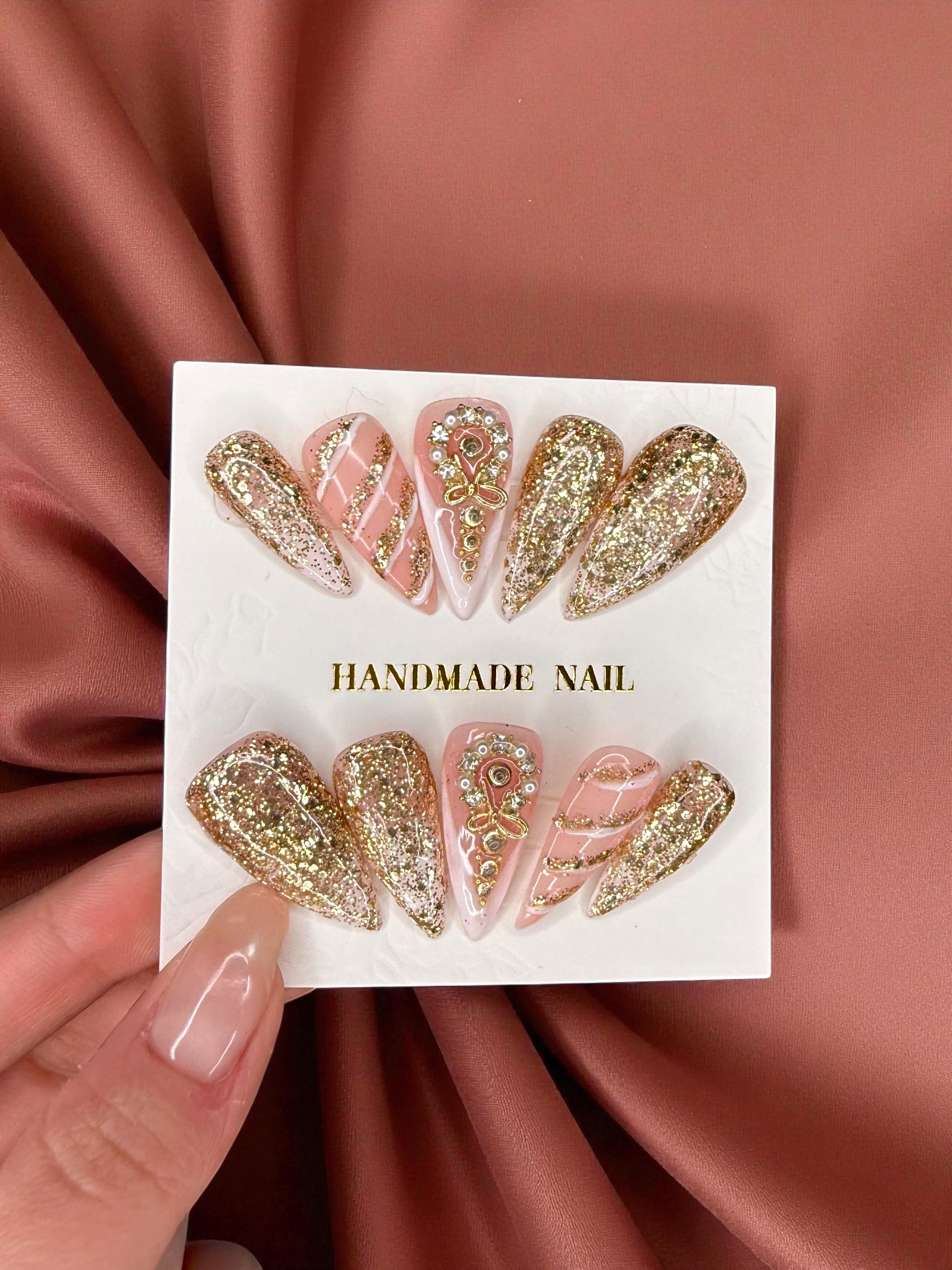 Tekokynnet - Golden Christmas