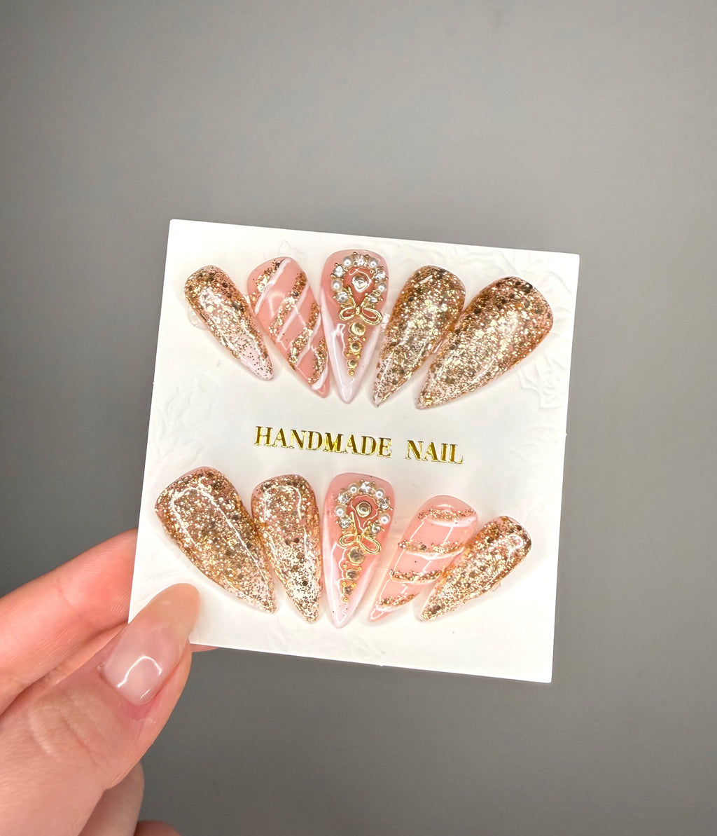 Tekokynnet - Golden Christmas