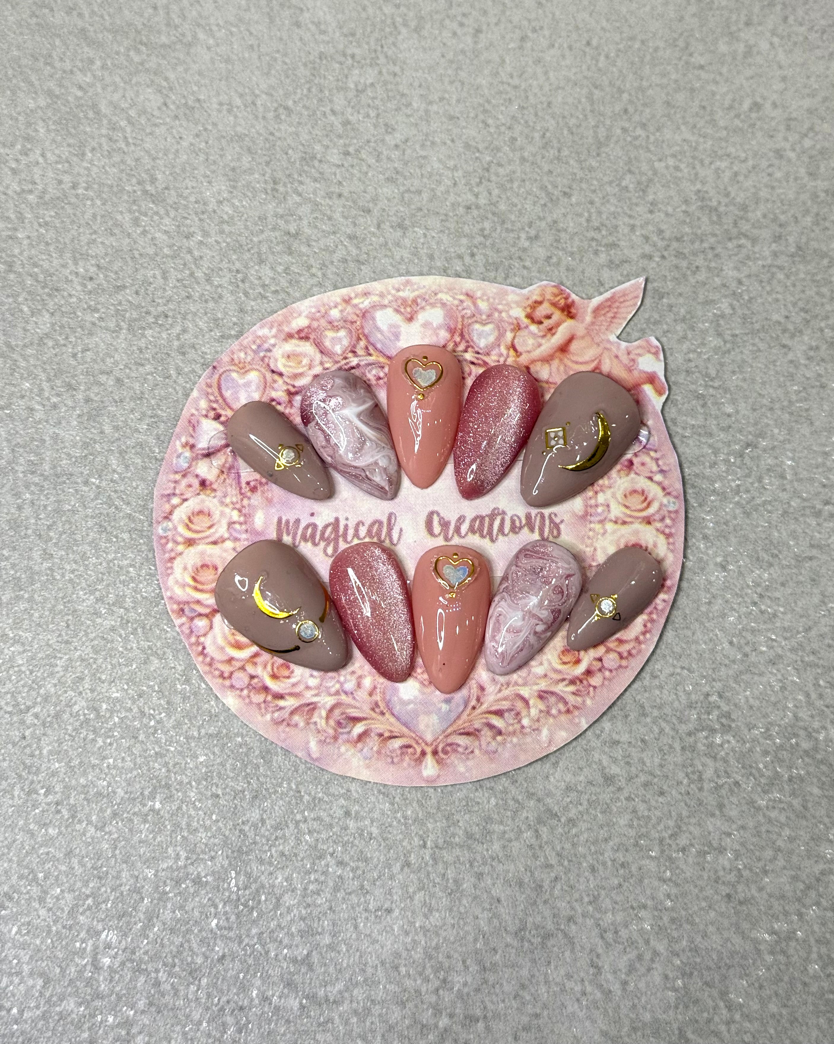 Tekokynnet - Kiss Me Softly