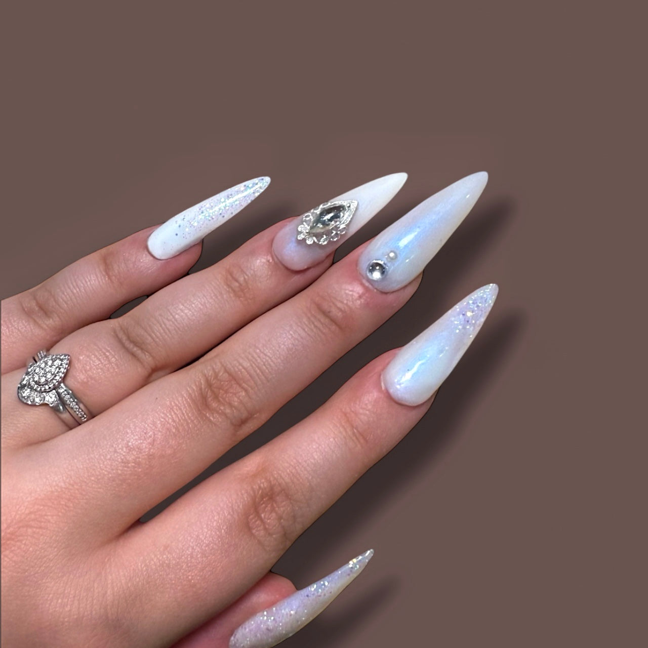 Tekokynnet - Diamond Dust