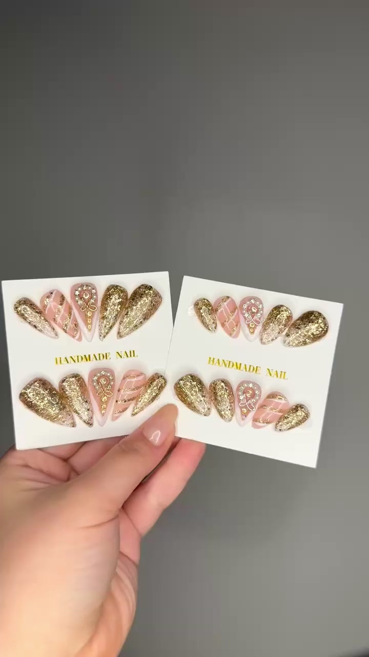 Tekokynnet - Golden Christmas